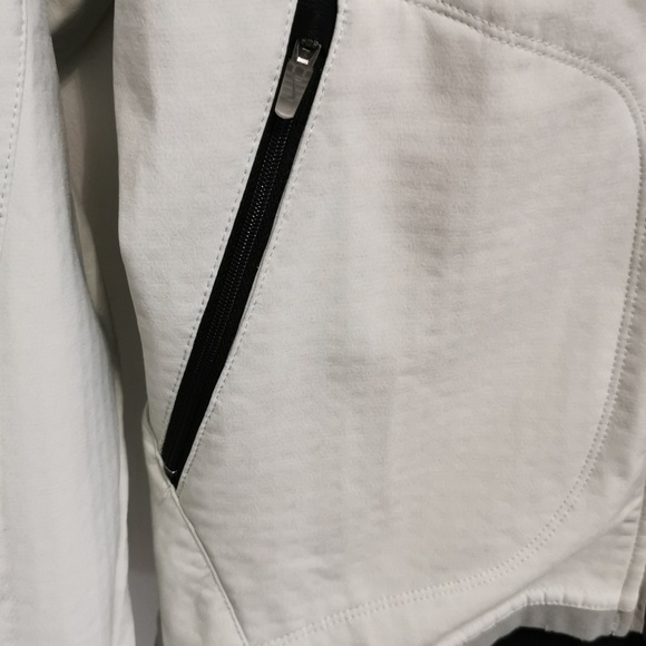 Nike jacket - Picture 3 of 9